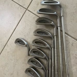 Ping EYE golf clubs in right handed 
8 complete irons plus 1 head only